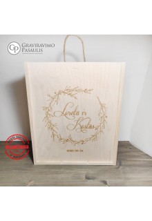Graviruota vyno dėžė "Vainikas"